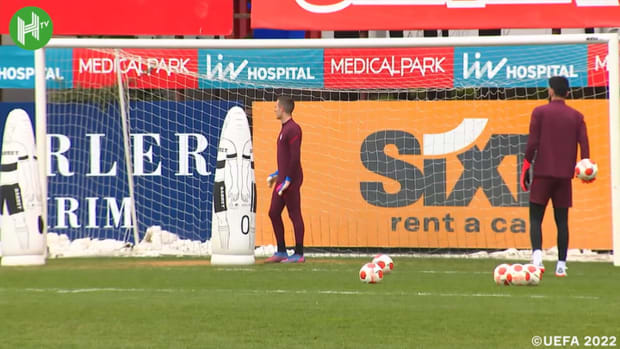 Galatasaray train ahead of second leg vs Barça